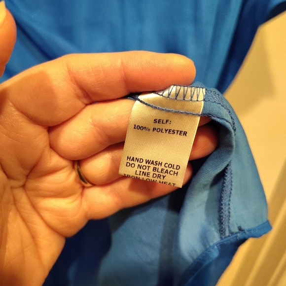 Women's Lot Of 2 Longline Tunic Tops 1X Catherines Eesome Electric Blue-Casual - Picture 4 of 9